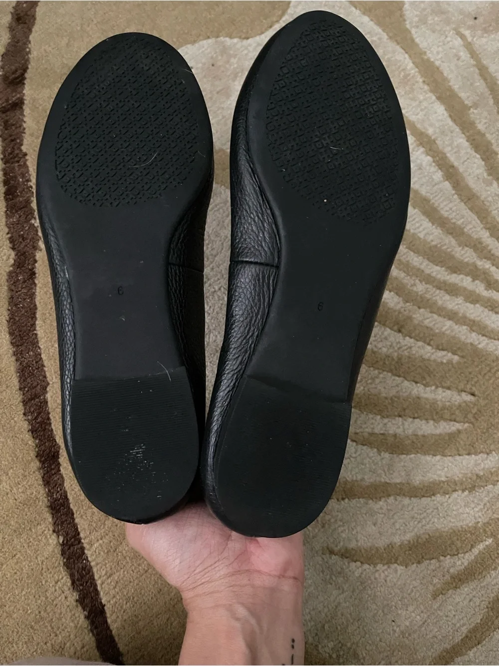 Tory Burch Claire Ballet Flats Size 6 Black Leather Gold Logo